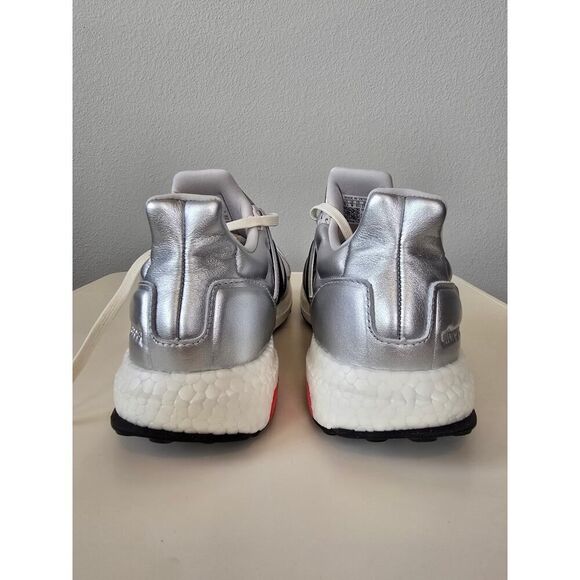 Adidas Ultraboost 1.0 Disney 100 Silver Mens 9.5 Boost Sneakers Limited Edition main image 4